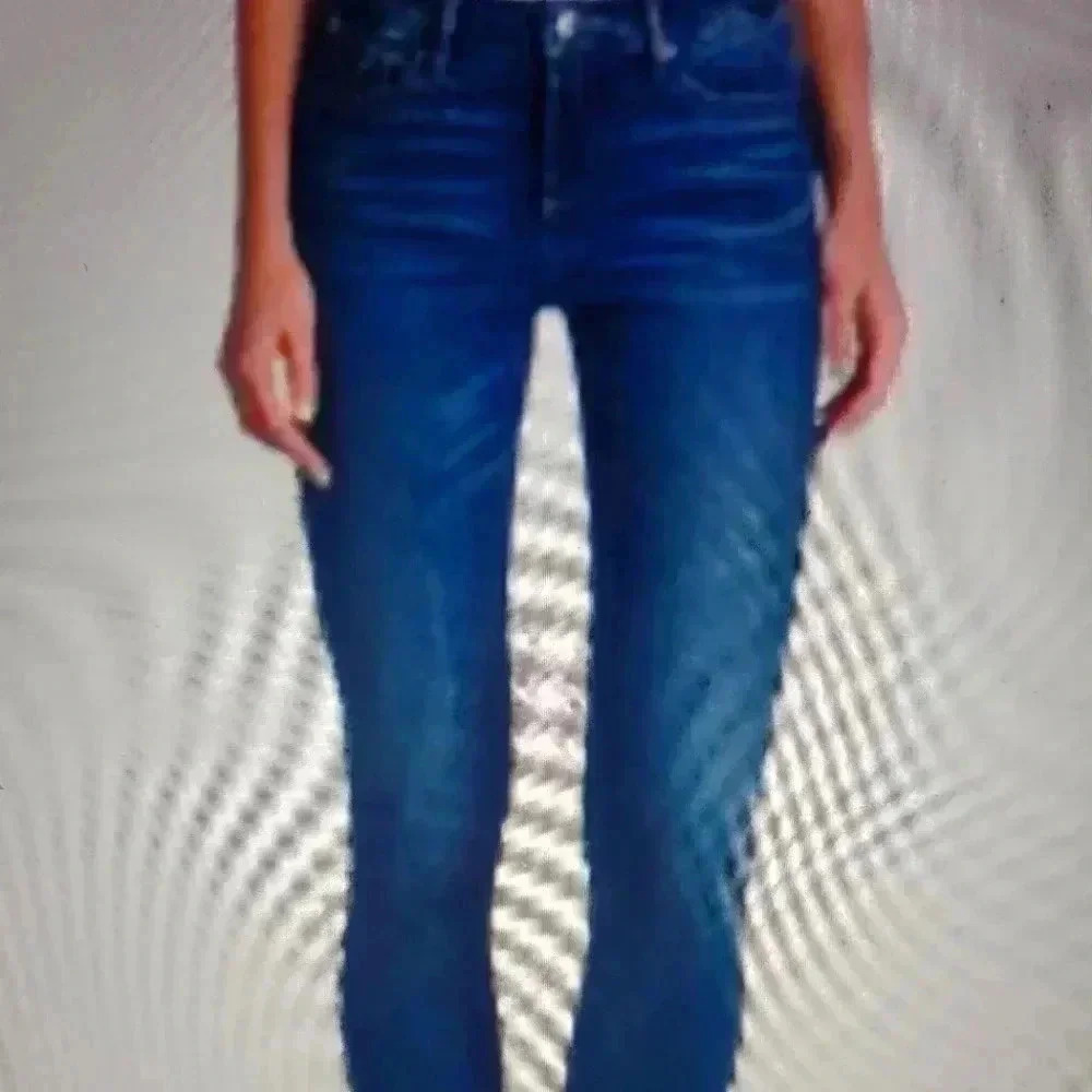 ARMANI EXCHANGE JEANS